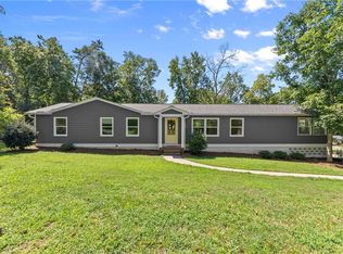 2260 Pilgrim Mill Rd, Cumming, GA 30041