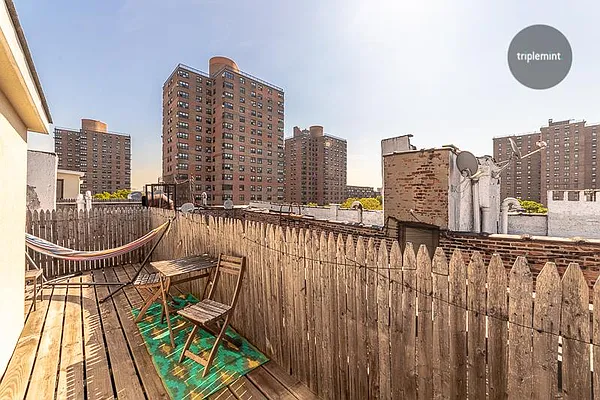 Rented by Triplemint | media 26