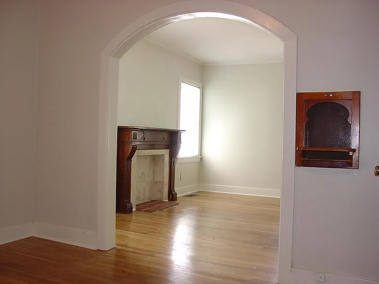 102 Caldwell St — Photo 7