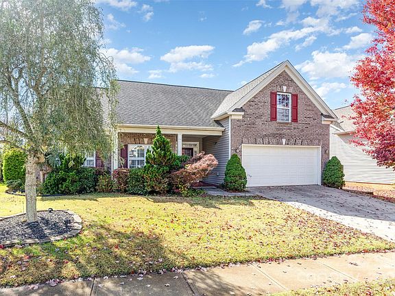 3rd image of 10438 Tintinhull Dr