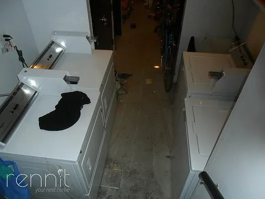 Rented by Rennit Inc. | media 21