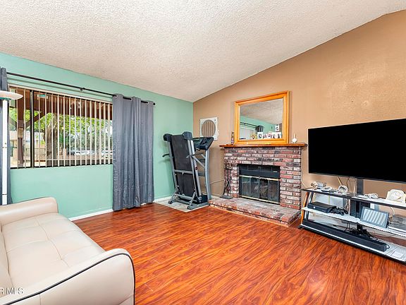 4th image of 10731 Avenue R E #2