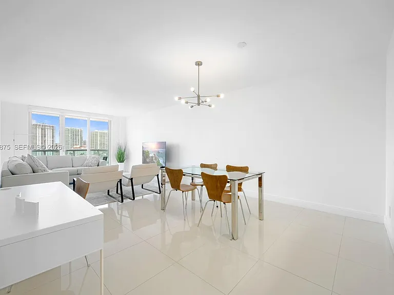 19370 Collins Ave #1122 — Photo 7