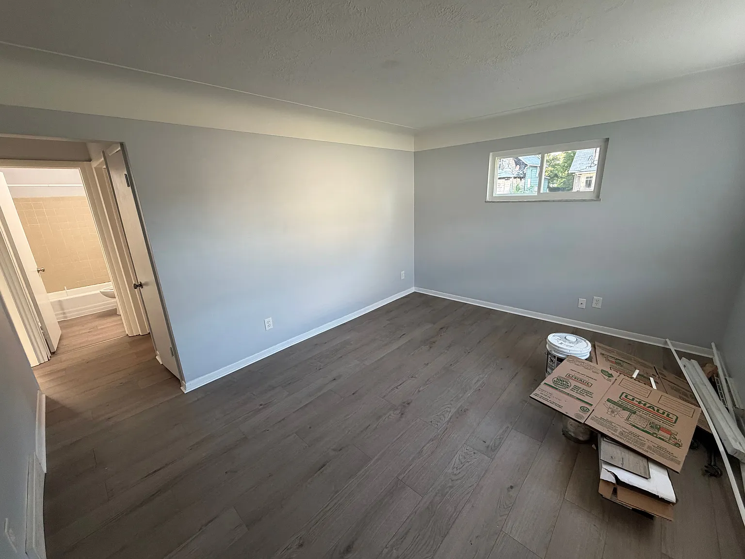 2 bed, 1.0 bath, 650 sqft, $950 — Photo 3