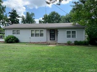 817 W Madison St, Lebanon, MO 65536