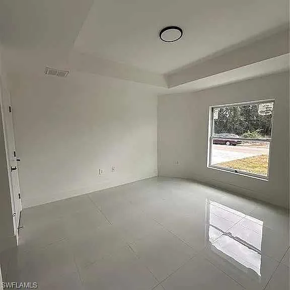 Lehigh Acres — Photo 4