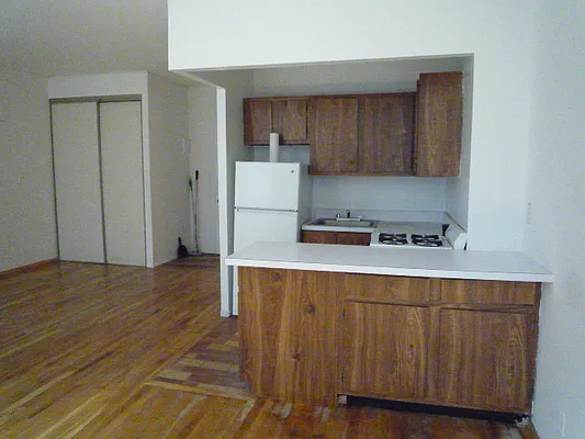 Rented by DSA Realty | media 19