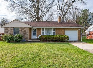 425 Tudor Ln, Youngstown, OH
