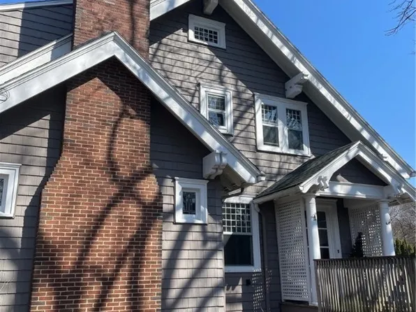 305 N Orchard Rd, Syracuse, NY 13209