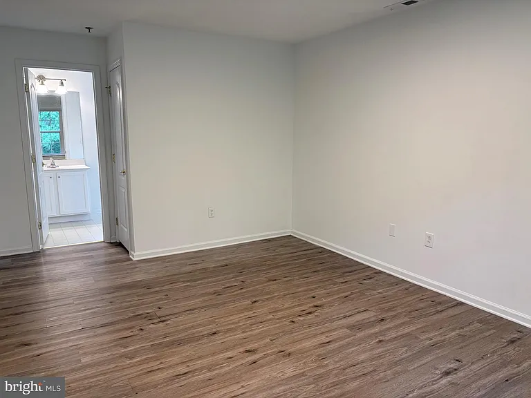 135 Natalie Rd — Photo 20