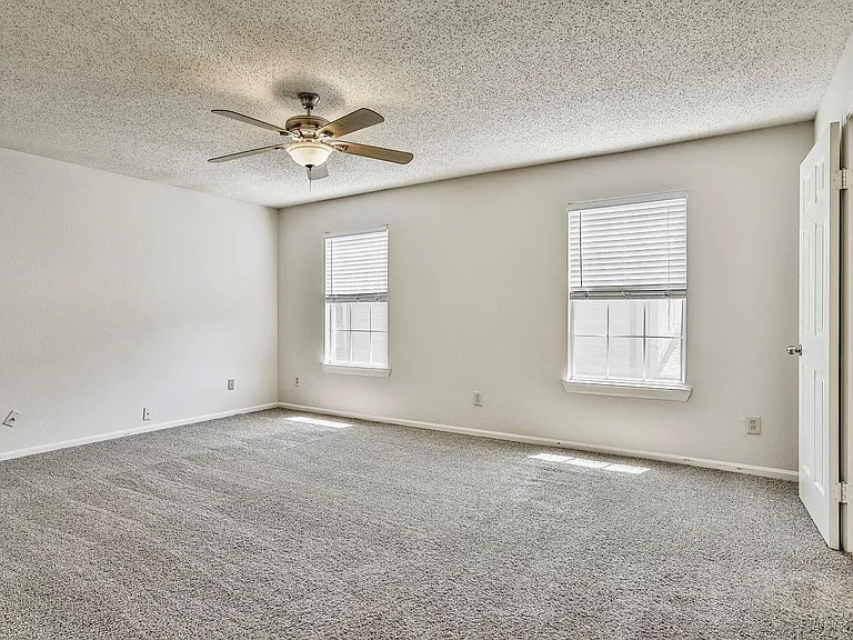 5504 Big Bend Dr — Photo 14