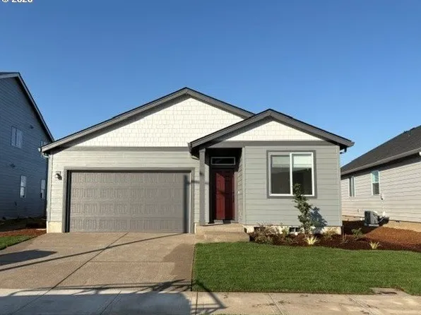 1171 Clemson St, Woodburn, OR 97071