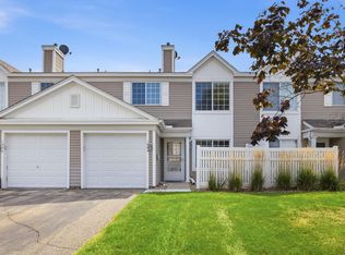 1994 Jan Echo Trl, Eagan, MN 55122