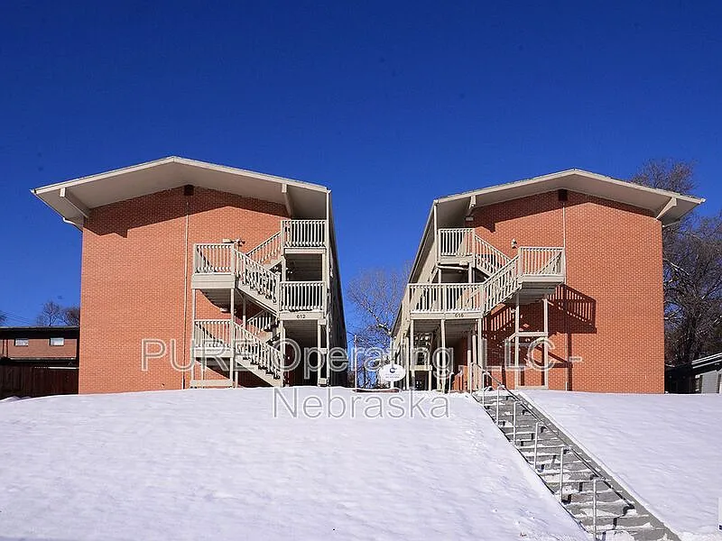 Building Photo - 616 N 46th St #11