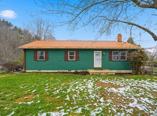 1208 Dry Rd, Speedwell, VA 24374