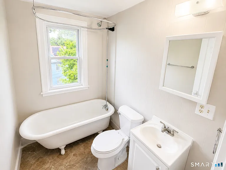386 Brightwood Ave #3 — Photo 11