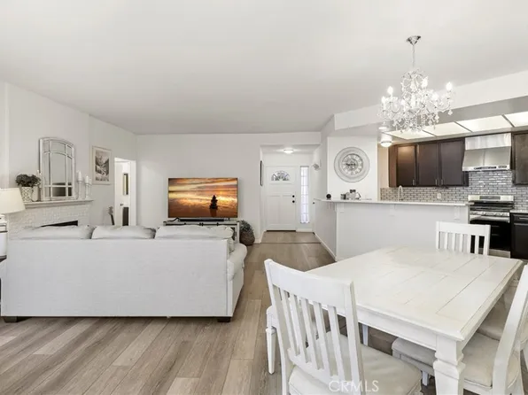 10401 Garden Grove Blvd APT 21, Garden Grove, CA 92843