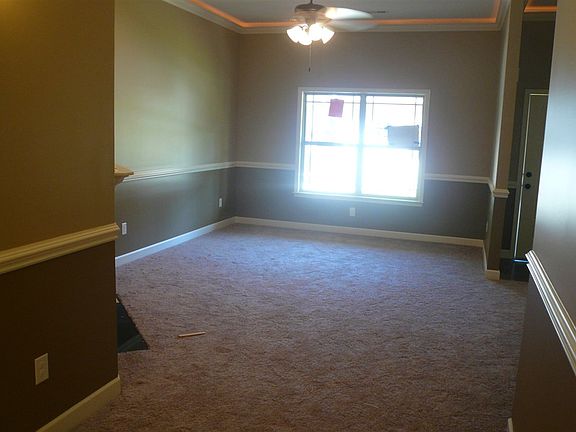 4th image of 200 Heritage Creek Dr