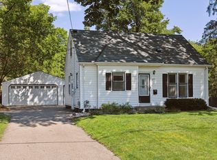 3755 Quebec Ave S, Saint Louis Park, MN 55426