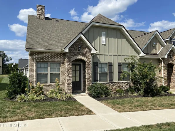 12628 Needlepoint Dr, Knoxville, TN 37934