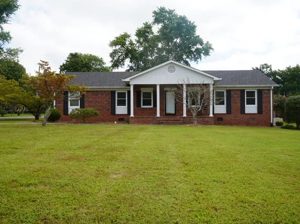 735 Fisk Rd, Cookeville, TN 38501