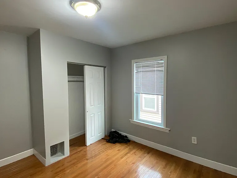 28 Moreland St #2 — Photo 7