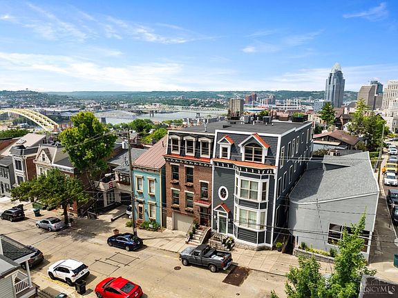 2nd image of 1029 Saint Gregory St #B