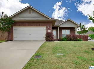 332 Acorn Grove Ln SW, Huntsville, AL 35824