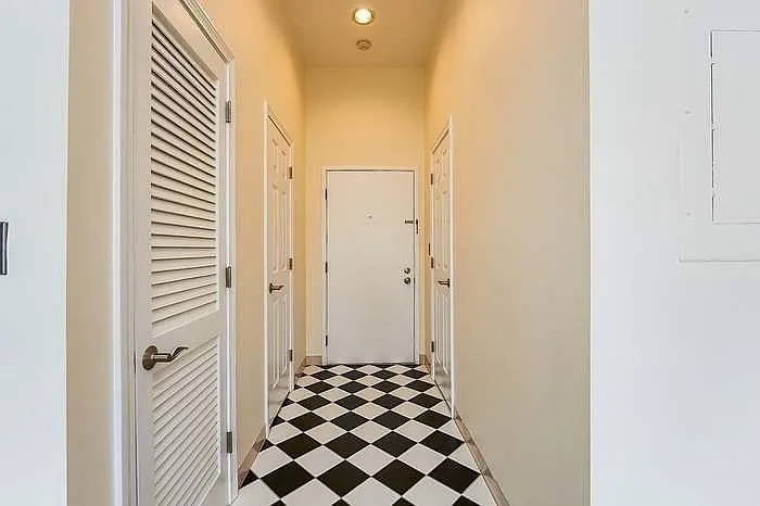 10 Weston Ave #203 — Photo 4