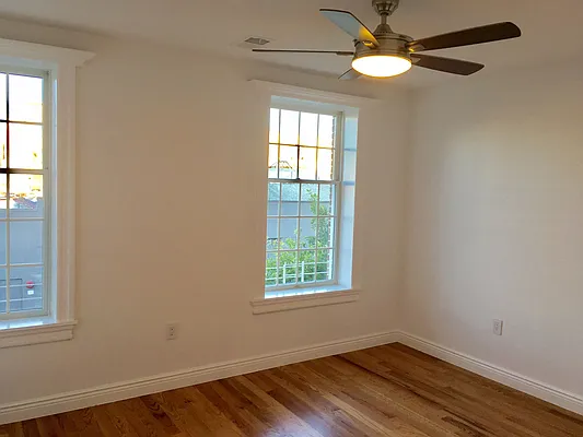 Rented by Nest Seekers International | media 10