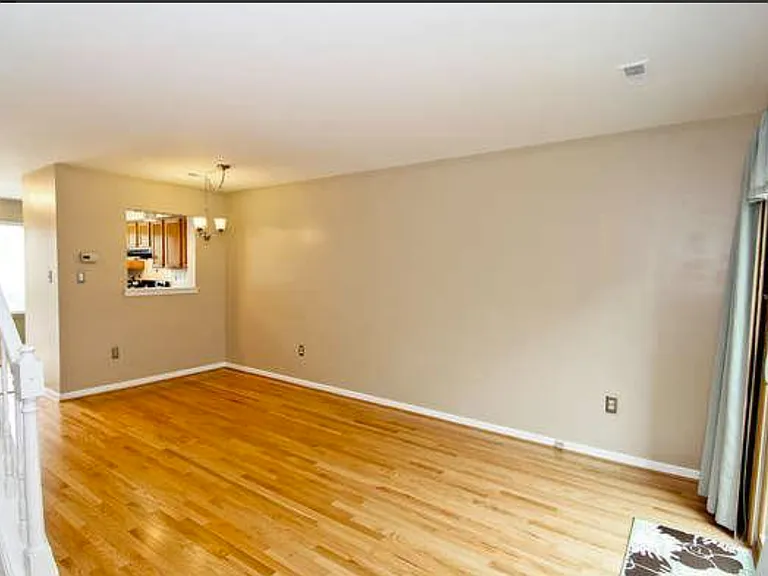 2852 Lester Lee Ct — Photo 5