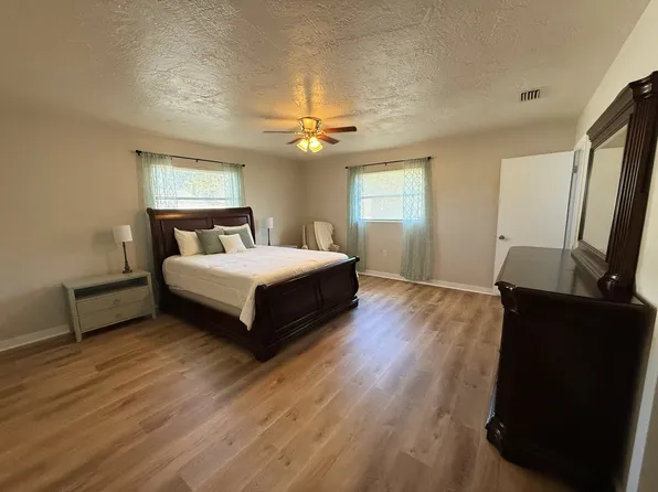 99 S Adams St, Beverly Hills, FL