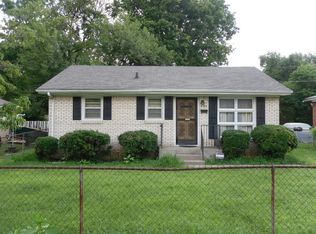 1103 E 19th St, Hopkinsville, KY 42240