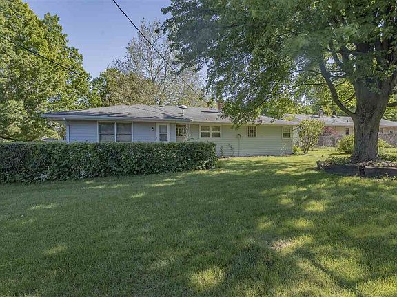4th image of 3707 Oklahoma Dr