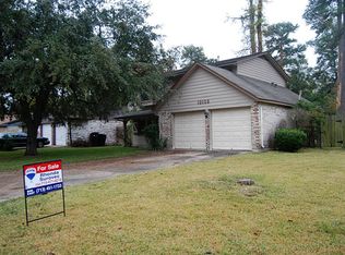 12102 Crystalwood Dr, Houston, TX 77013