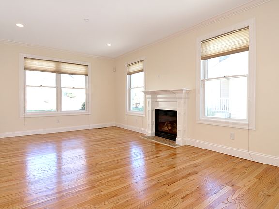 2nd image of 29 Sandrock Ave