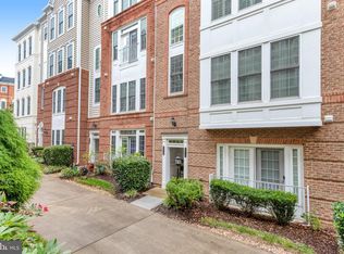 2313 Brookmoor Ln, Woodbridge, VA 22191