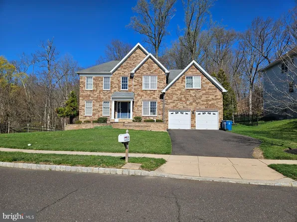 3825 Green Ridge Rd, Furlong, PA 18925