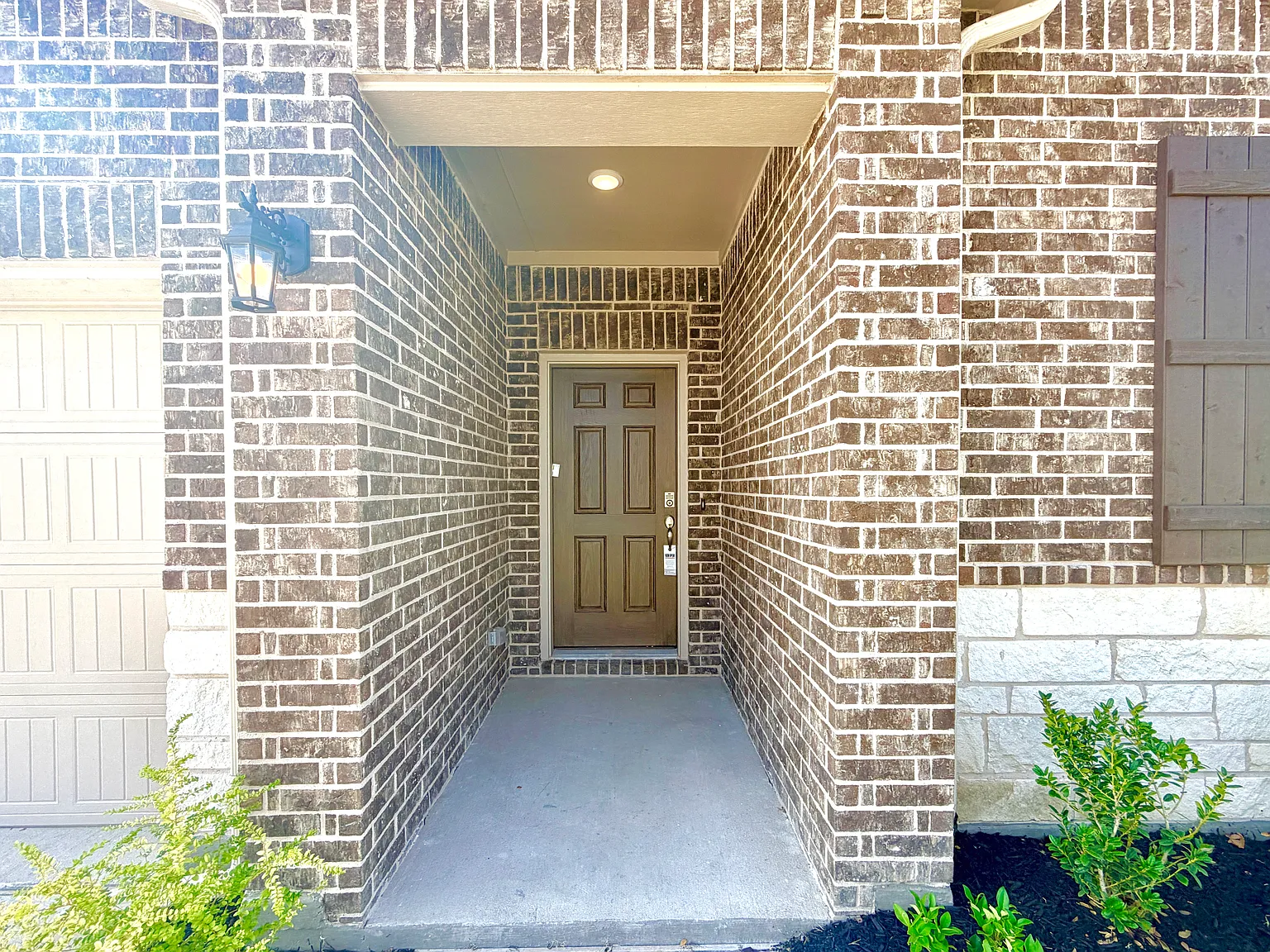 5 bed, 2845 sqft, $3,000 — Photo 4