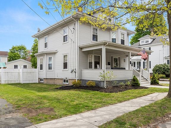 3rd image of 16 Thorndike St