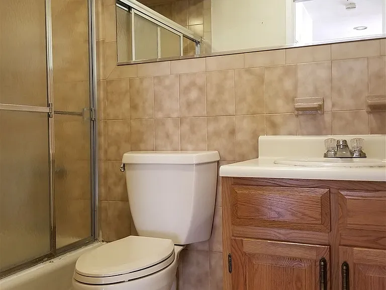 9055 Palisade Ave #43 — Photo 7