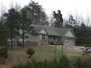 284 Falcon Creek Way, Hanson, KY 42413
