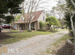 362 Meadow Trace Dr, Auburn, GA 30011