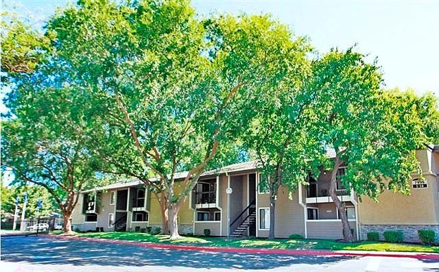 1st image of 7996 La Riviera Dr APT 4