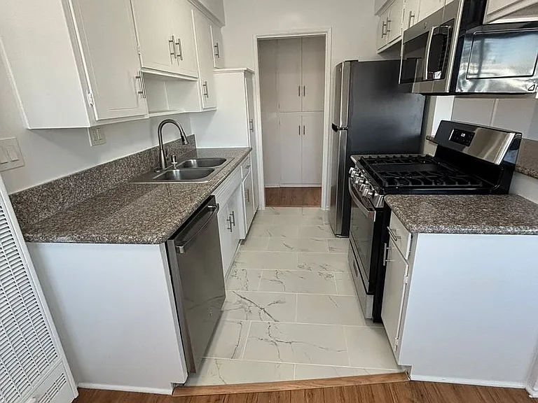 817 S. St. Andrews Pl — Photo 21