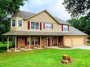 2570 Acorn Ln, Sand Springs, OK 74063