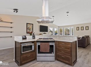 241 Ellen Cir, Anchorage, AK 99515