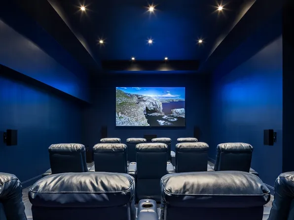 60 Wharf Dr image 35 of 41