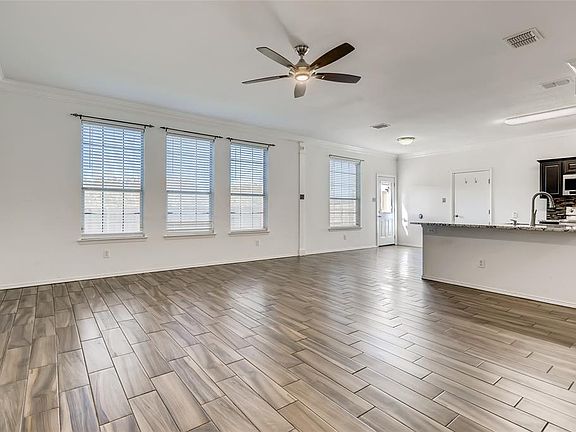5th image of 8441 Ladina Pl