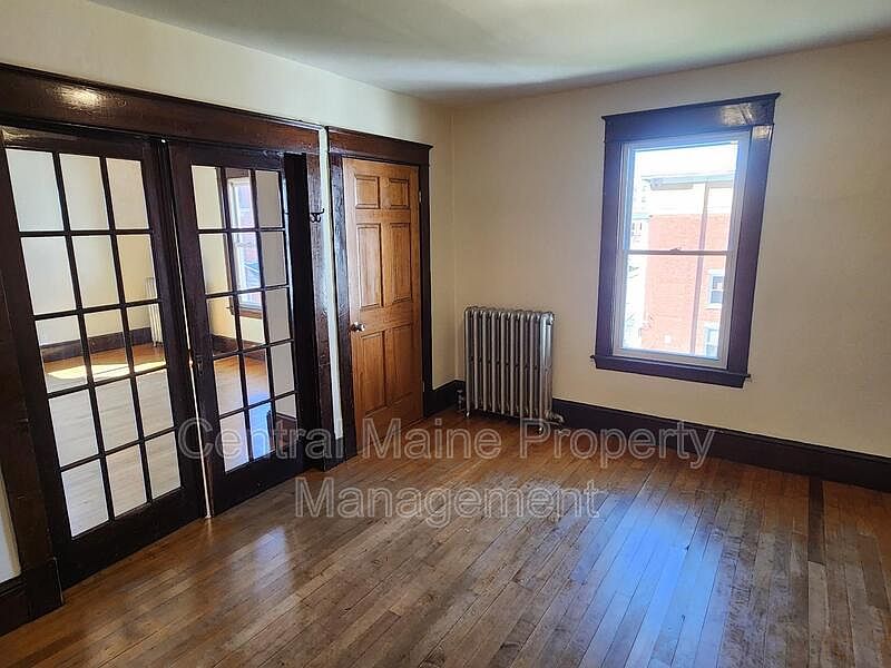 1st image of 90 Ash St #9